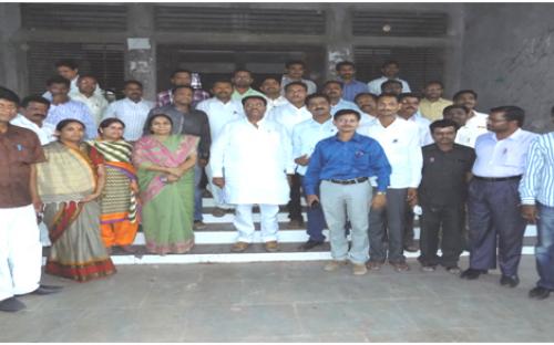 Group photo of Staff members with Hon. SecretaryJaydattaji (Anna) Kshirsagar 