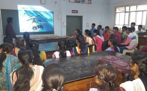 Dr. Sanjay Tupe had conduct the guest lecturer in physics dept of K.S.K. College Beed.